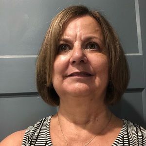 Meet your Posher, Sandi